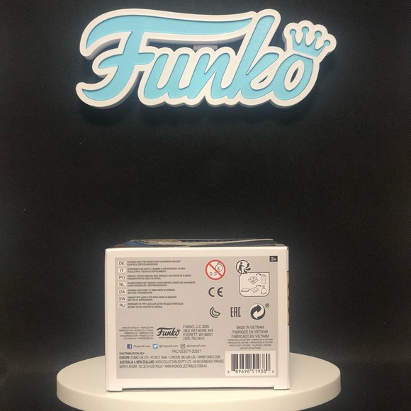 Sorcerer Mickey- 990 (Fantasia)- Disney- Mint Condition- Funko - Picture 8 of 8